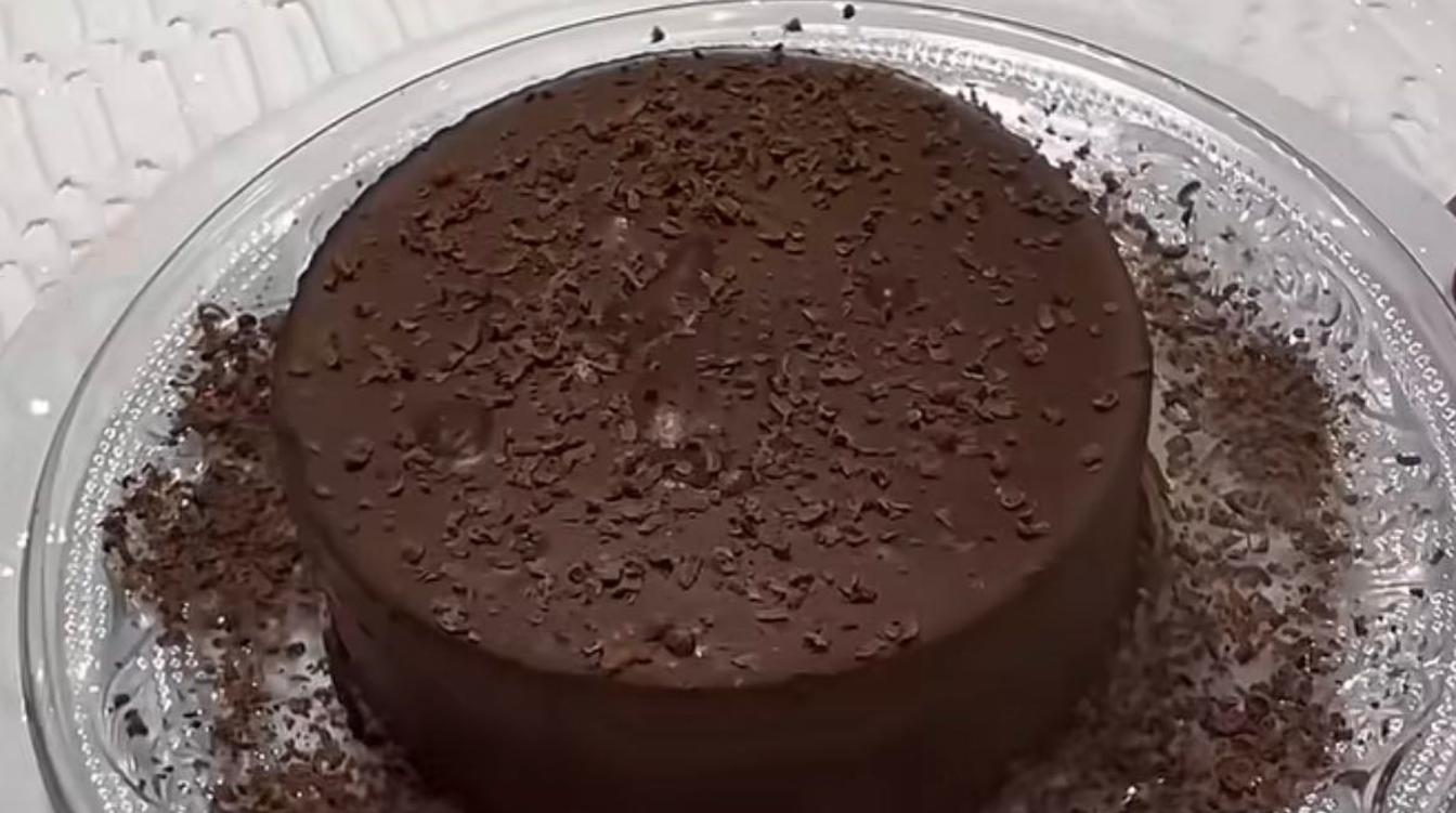 Всего два ингредиента: вкуснейший шоколадный торт просто тает во рту