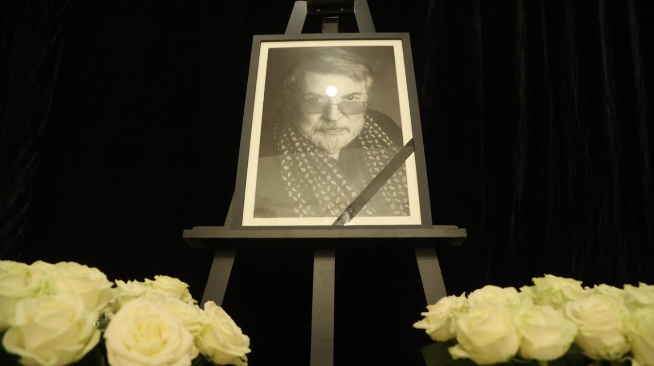 Умер месяц назад: когда наконец похоронят Александра Ширвиндта