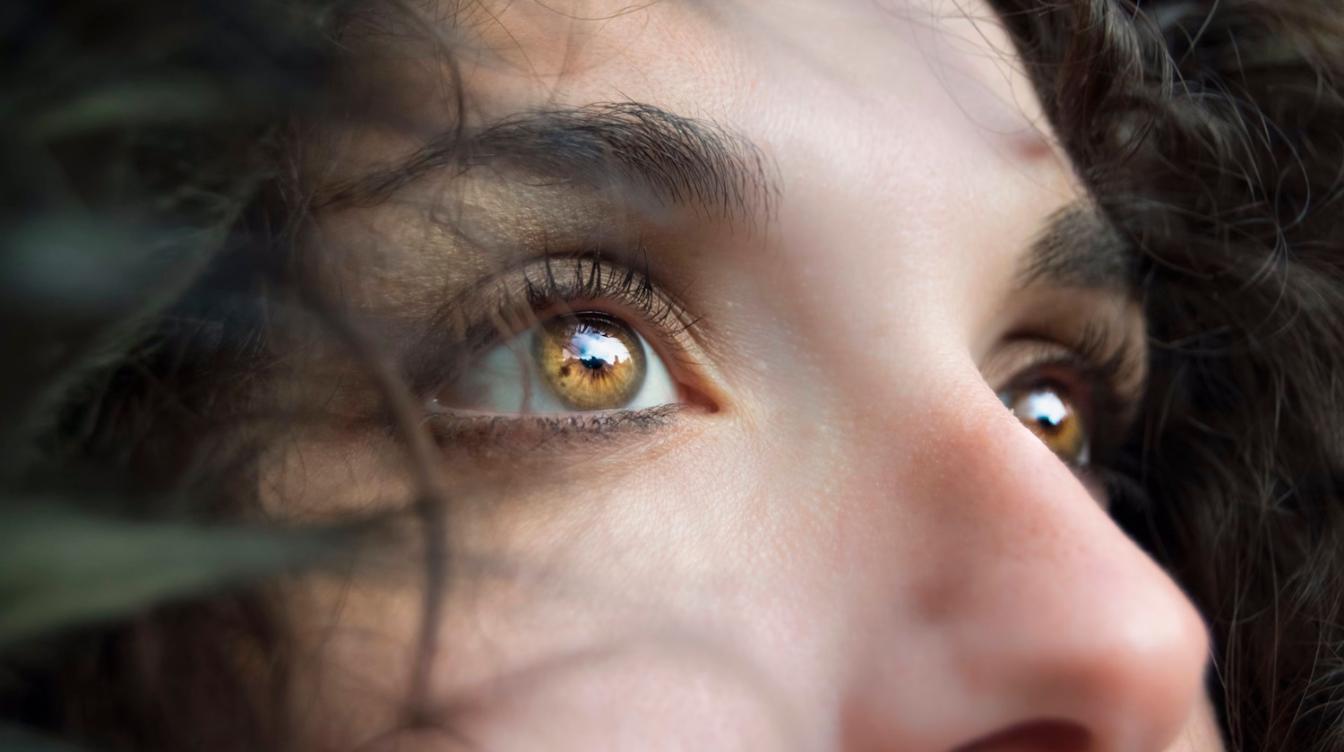 Как цвет глаз влияет на личность: необычный тест
